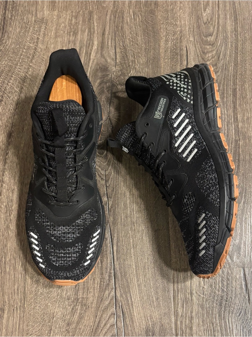 Freedom Industries Men's Black Gray White Mesh Running Crossfit Sneakers Sz 9.5